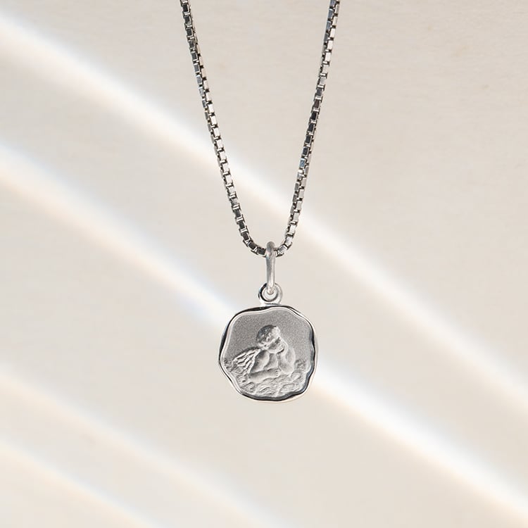 Strieborný prívesok so symbolom anjela Malach 140331