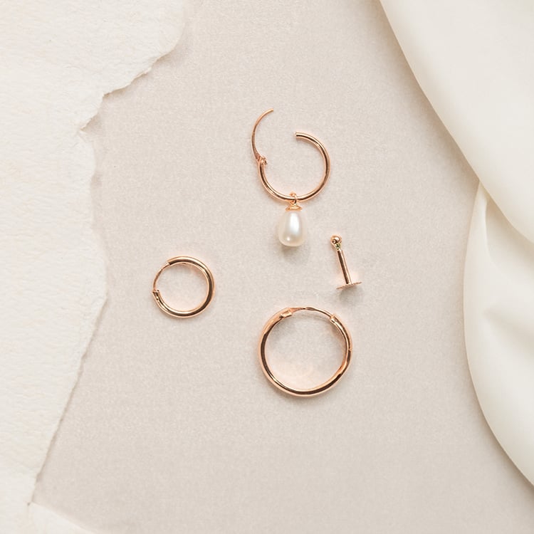 Zlatý labret piercing do ucha Vena 138343