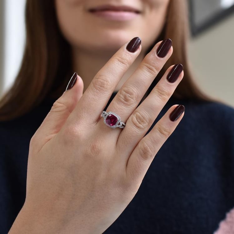 Prsteň s rubínom 40516