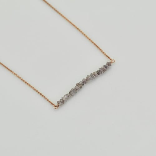Zlatý choker s ružovými nebrúsenými diamantmi Briely