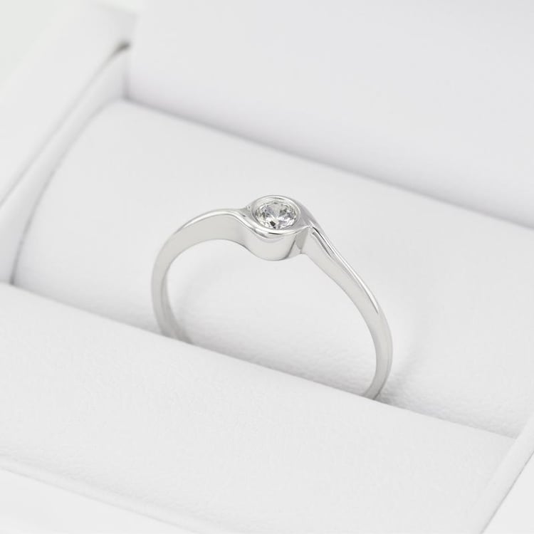 Prsteň s diamantom 52335