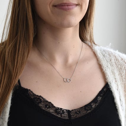 Symbolický náhrdelník s diamantmi Mariah