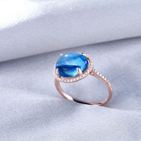 Diamantový prsteň s topásom zlatý 2074