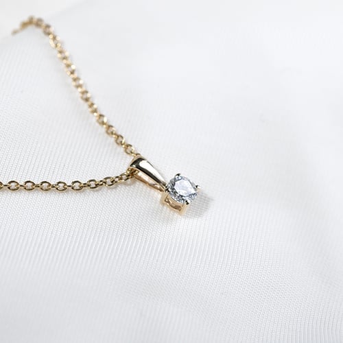 Prívesok s výberom karátovej váhy lab-grown diamantu Stacey