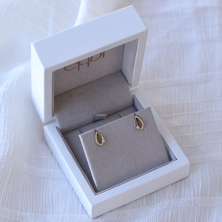 Náušnice v tvare kvapky zo zlata 66415