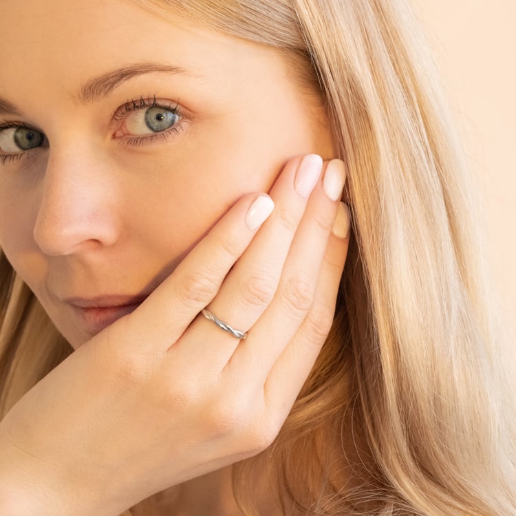 Prepletaný prsteň Amina 101067