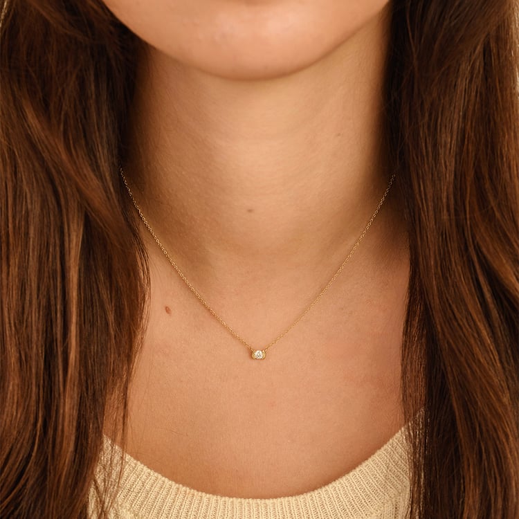 Minimalistický zlatý prívesok s diamantom Gosta 162046