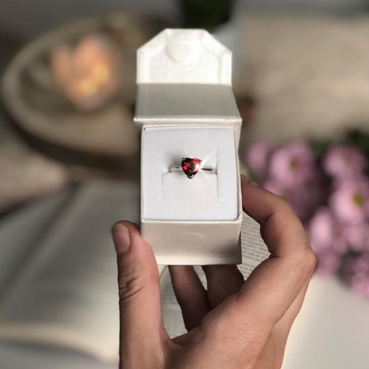 Romantický strieborný prsteň 35615