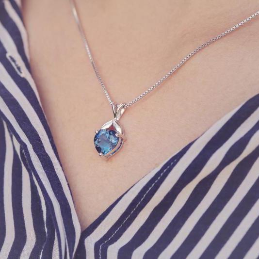 Topásový náhrdelník 14801