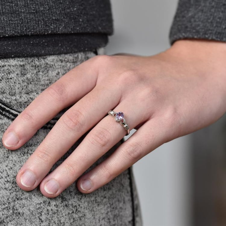 Prsteň zo striebra 23148