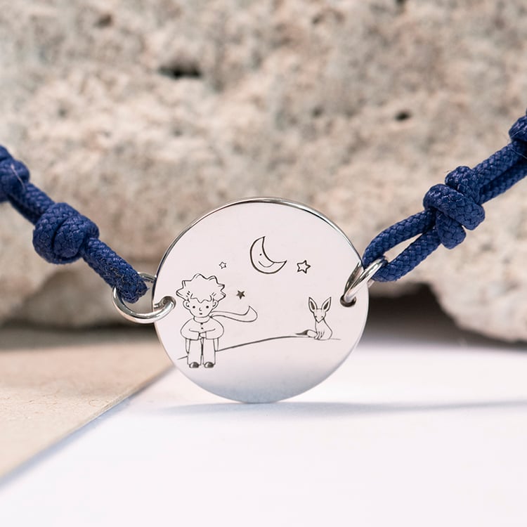 Strieborný šnúrkový náramok Malý princ s líškou a gravírom 115942