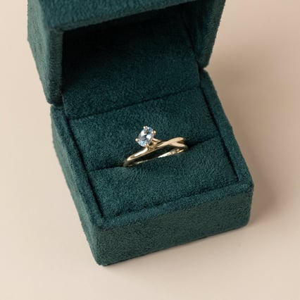 Rozvodový prsteň s oválnym akvamarínom Robby