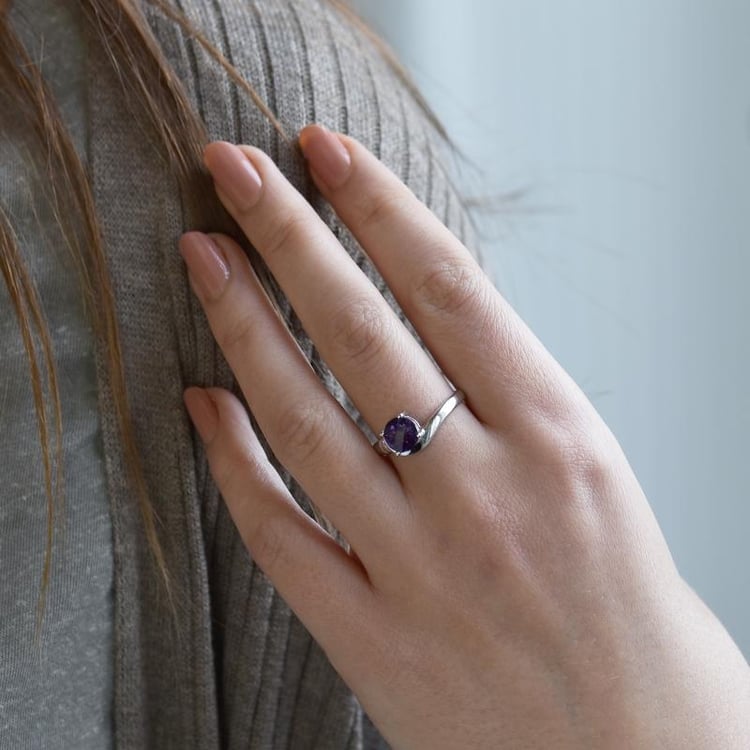 Strieborný prsteň s ametystom 37966