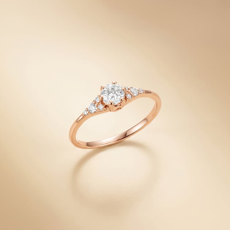 Zásnubný prsteň s výberom písmen a lab-grown diamantmi Diana 167282
