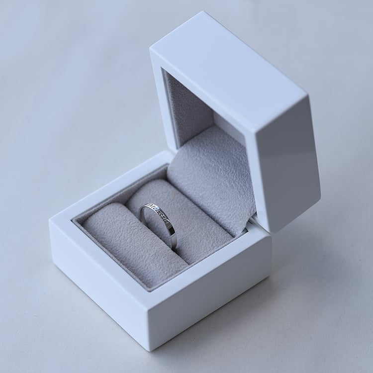 Zlatý prsteň s gravírom 65575