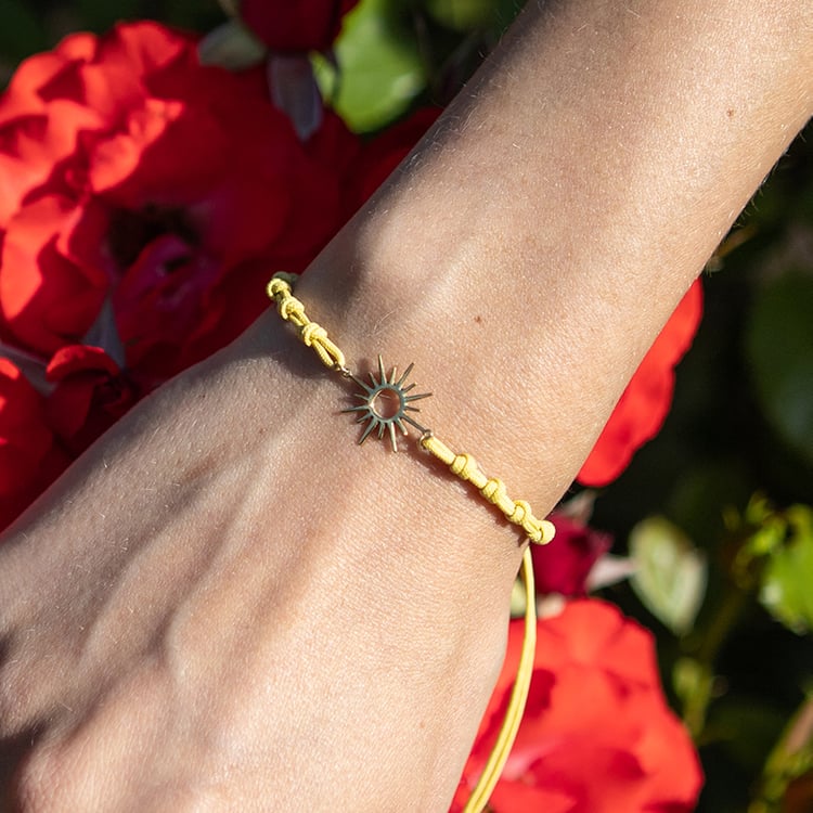 Strieborný povrázkový náramok so slnkom Soleil 108810