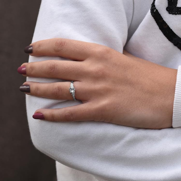 Zlatý zásnubný prsteň Druilla 7056