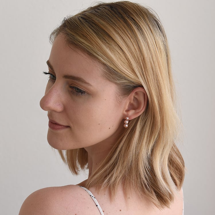 Náušnice s tromi levanduľovými perlami 65661