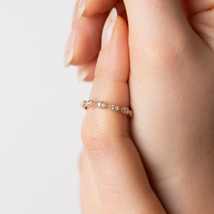 Nežný eternity prsteň s lab-grown diamantmi Jelani 148023