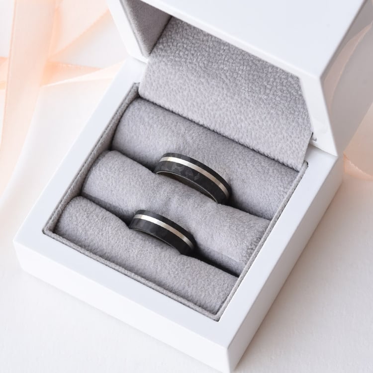 Prstene z krabonu a zlata 77400