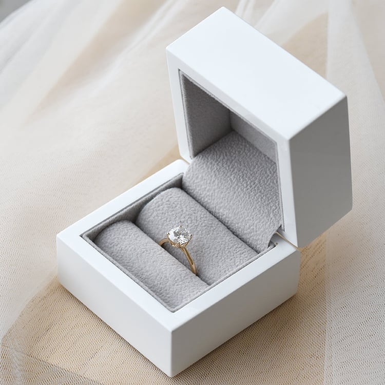 Prsteň s moissanitom 71898