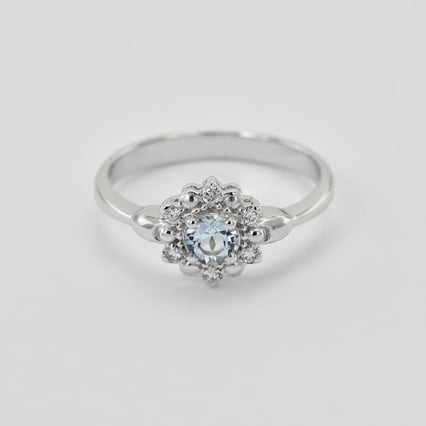 Zlatý zásnubný prsteň s akvamarínom a diamantmi Earthia