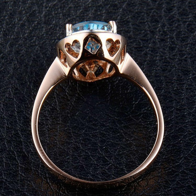 Zlatý prsteň s topásom a diamantmi 18507