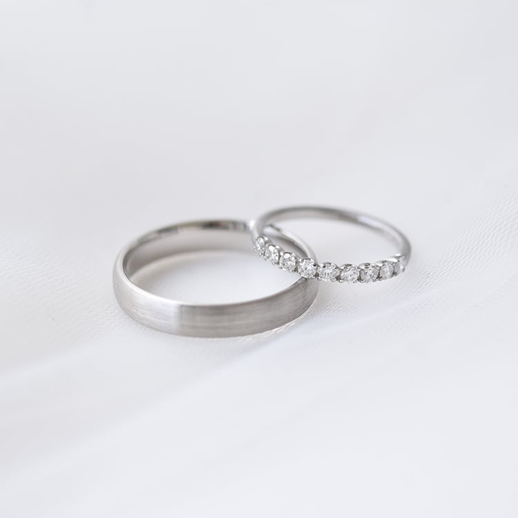 Snubný eternity prsteň s komfortným prsteňom 61002