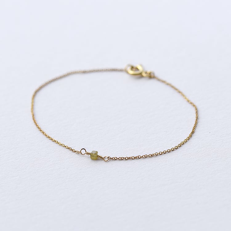 Náramok so žltou diamantovou kockou 62192