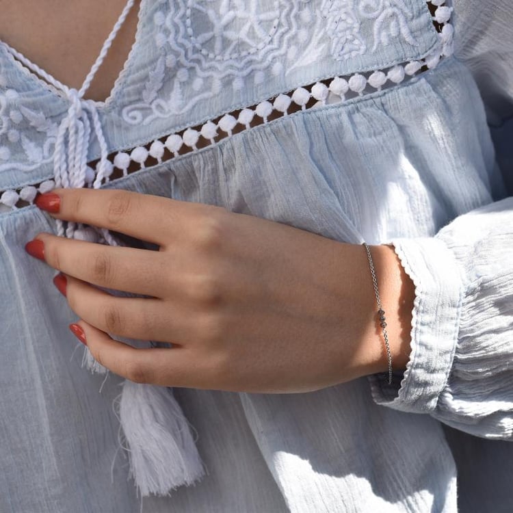 Minimalistický náramok zo zlata s diamantmi 31560