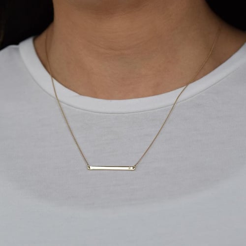Jemný strieborný náhrdelník s diamantom Charena