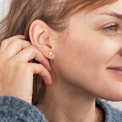 Diamantové náušnice so štyrmi krapňami Marget