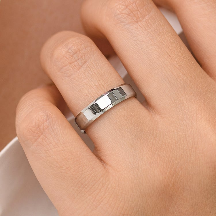 Zlaté minimalistické svadobné obrúčky so skosenými hranami Dariel 156810