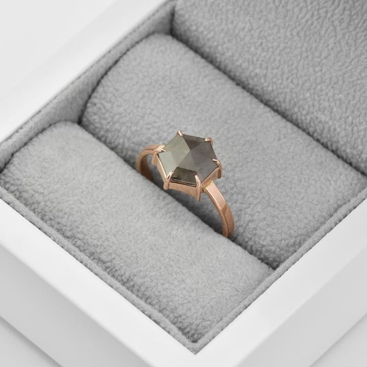 Salt´n´pepper prsteň 44362