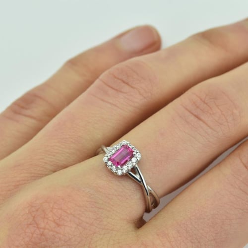 Zlatý prsteň s emerald zafírom a diamantmi Hadar