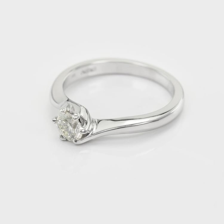 Zlatý prsteň s okrúhlym diamantom Hesta 64839