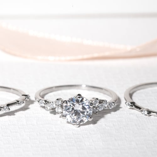 Zásnubný prsteň zo zlata s 0.3ct IGI certifikovaným diamantom Carina