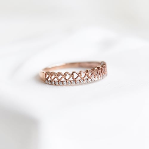 Romantický eternity prsteň s diamantmi Acacia
