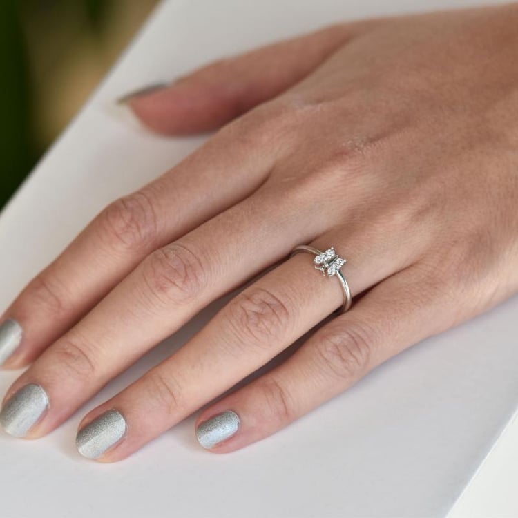 Zlatý prsten s diamantmi motylik 15561