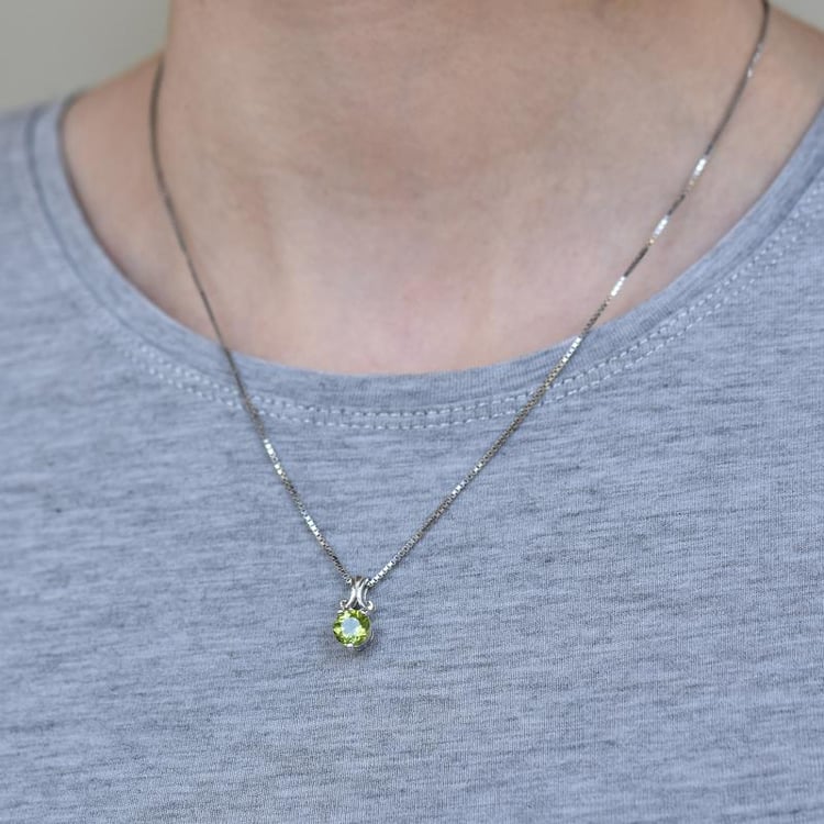 Elegantný strieborný náhrdelník 26459