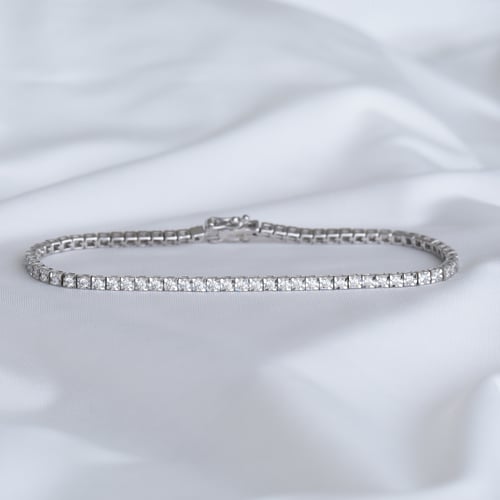Elegantný náramok s diamantmi Dorian