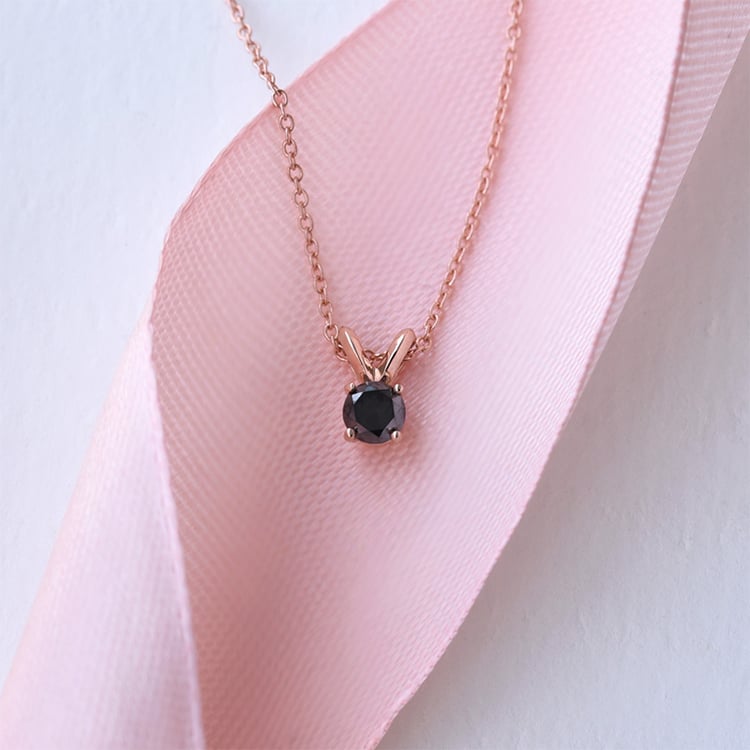 Zlatý náhrdelník s čierným diamantom 76089