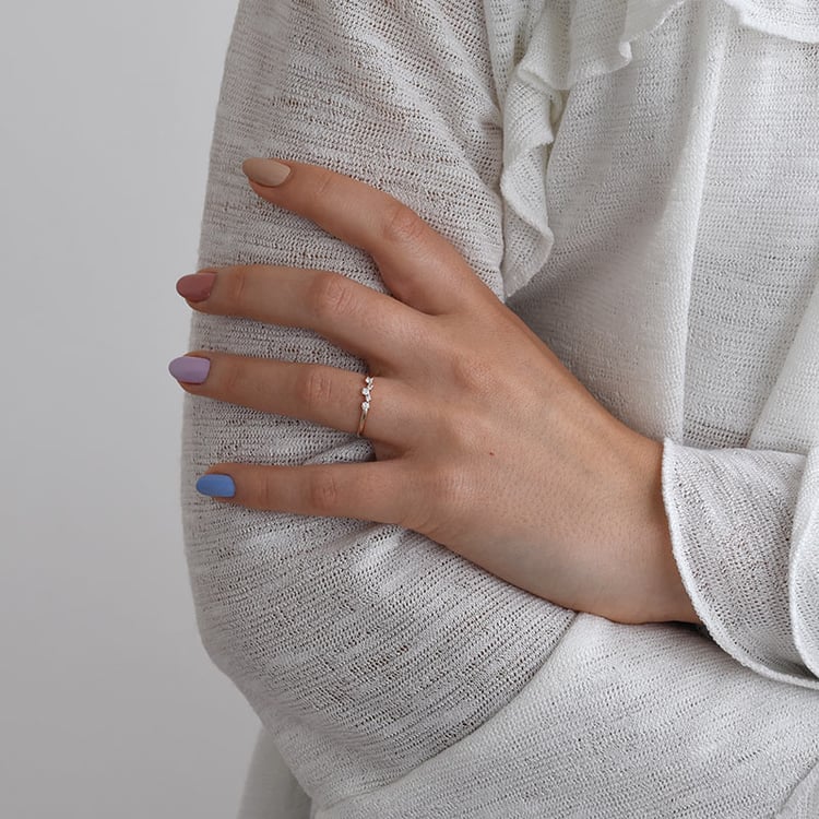 Zlatý zásnubný prsteň s diamantmi 67444