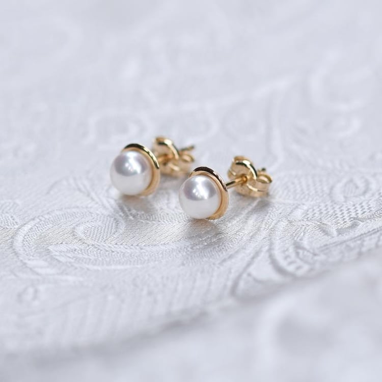 Zlaté napichovacie náušnice 51527