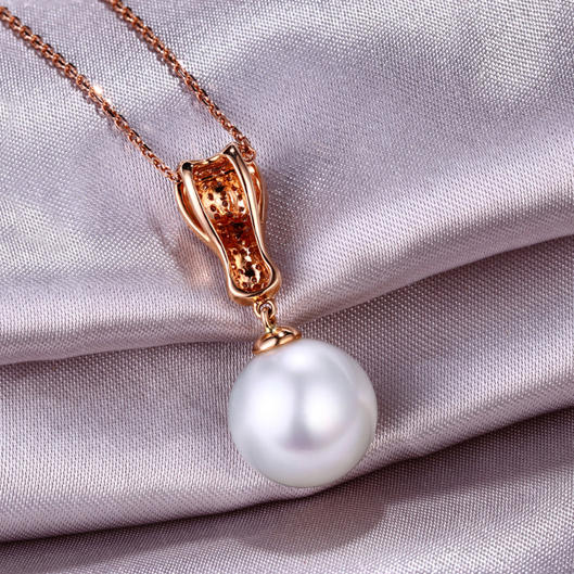 Zlatý perlový náhrdelník 13151