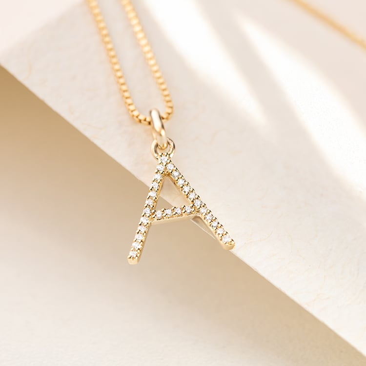 Personalizovaný prívesok s lab-grown diamantmi Miguel 149124