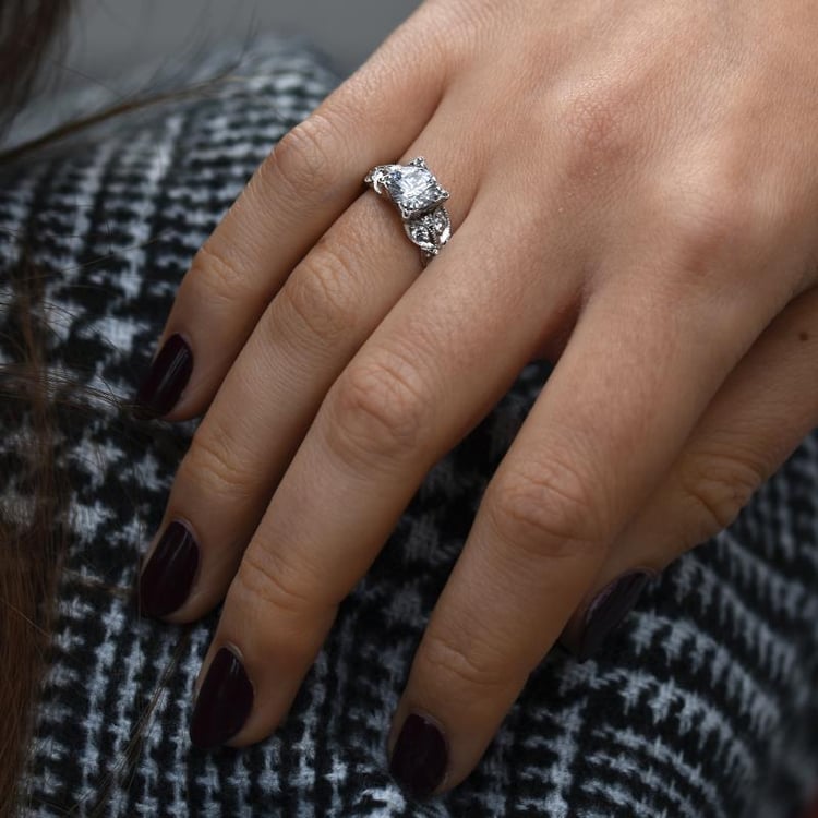 Romantický zlatý zásnubný vintage prsteň 49658