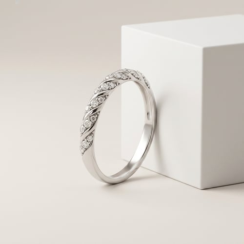 Prepletaný eternity prsteň s lab-grown diamantmi Chace