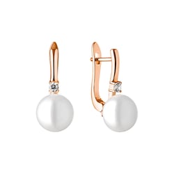 Pozlátené náušnice s bielymi perlami Pema
