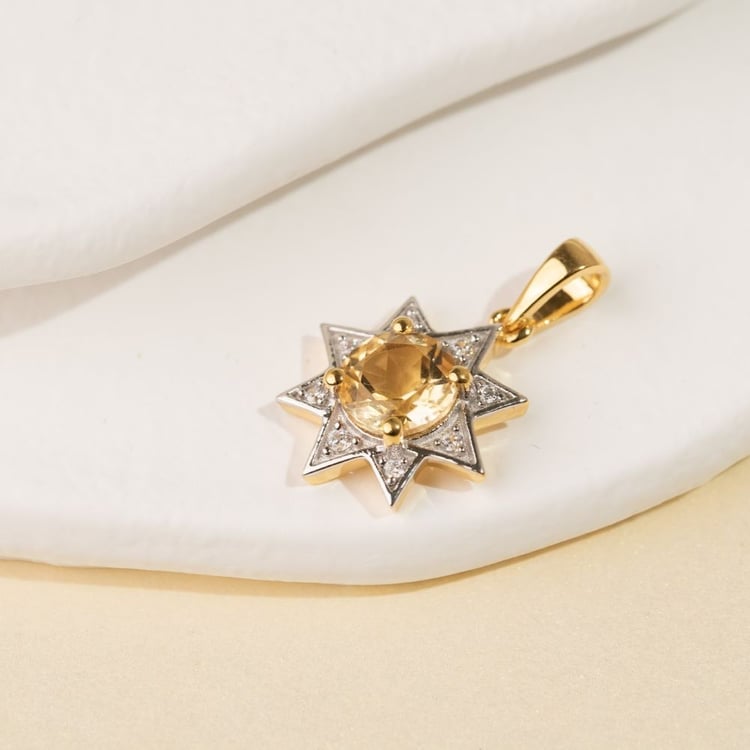 Strieborný prívesok s citrínom a zirkónmi v tvare hviezdy 164425